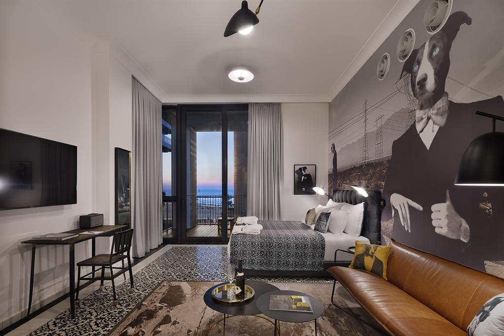 Renoma Suite
